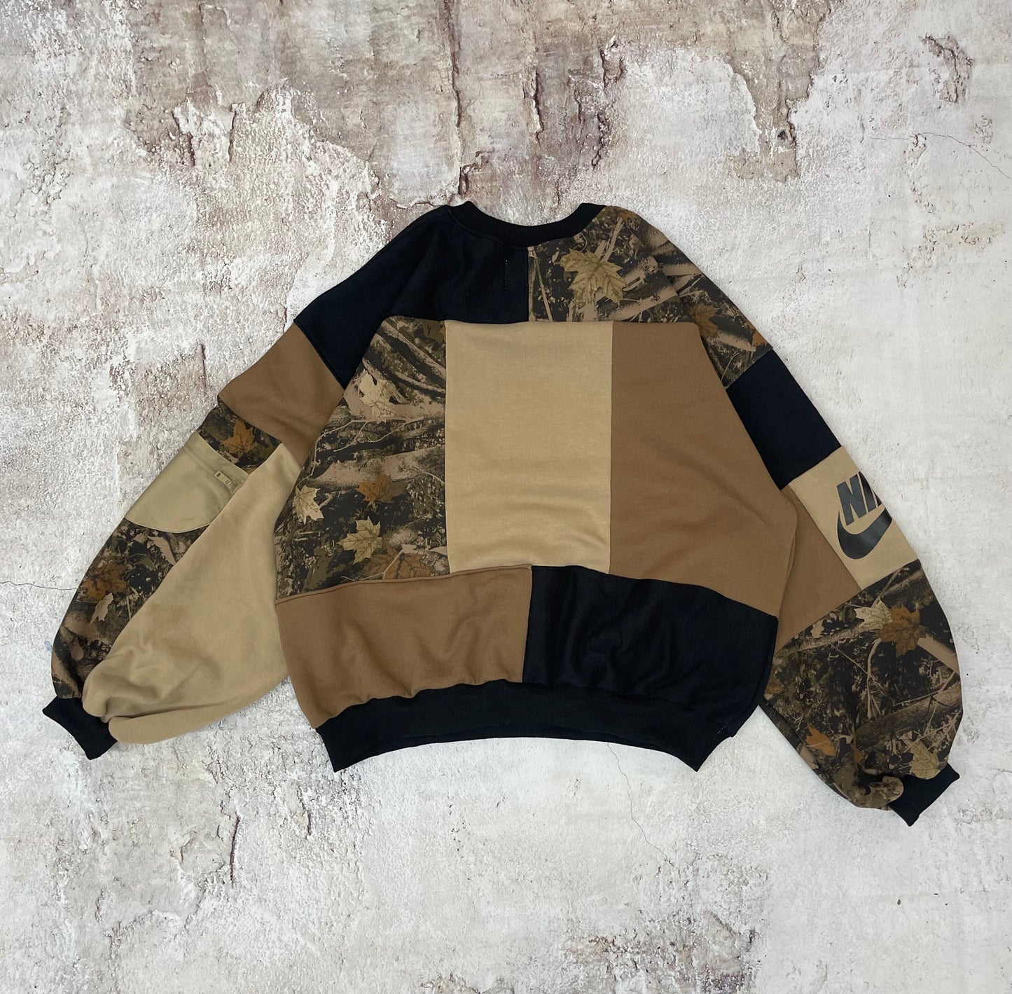 N!KE crewneck (up to XL)