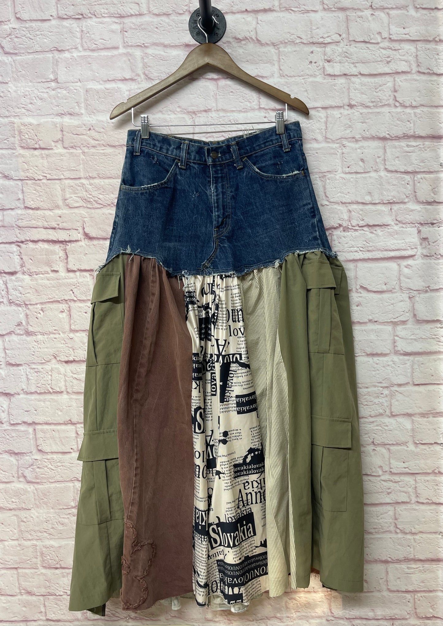 Levi’s skirt
