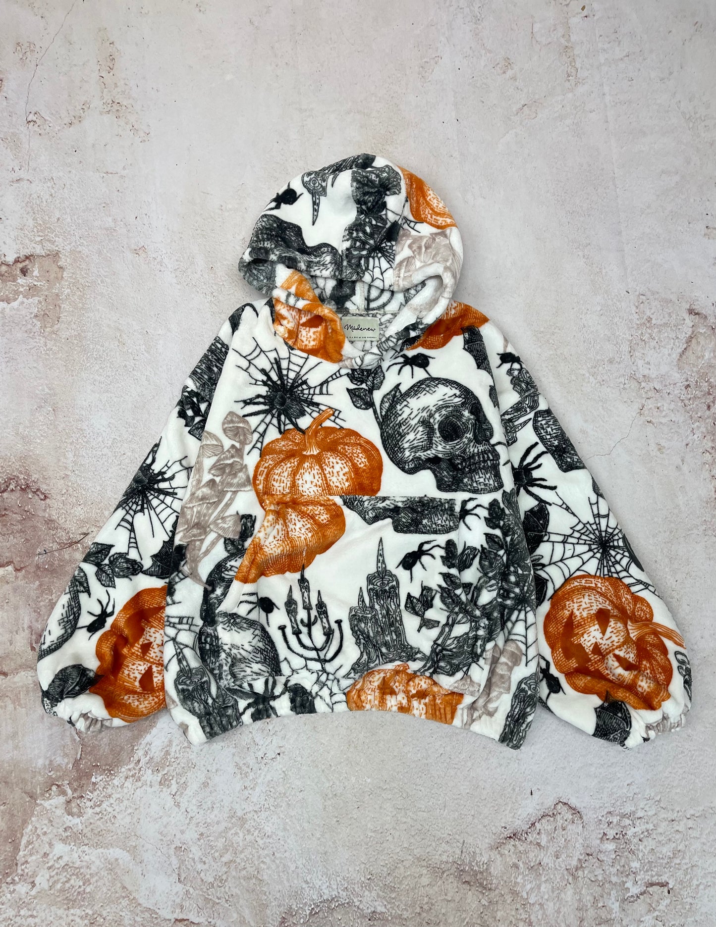 Spooky (up to XL)