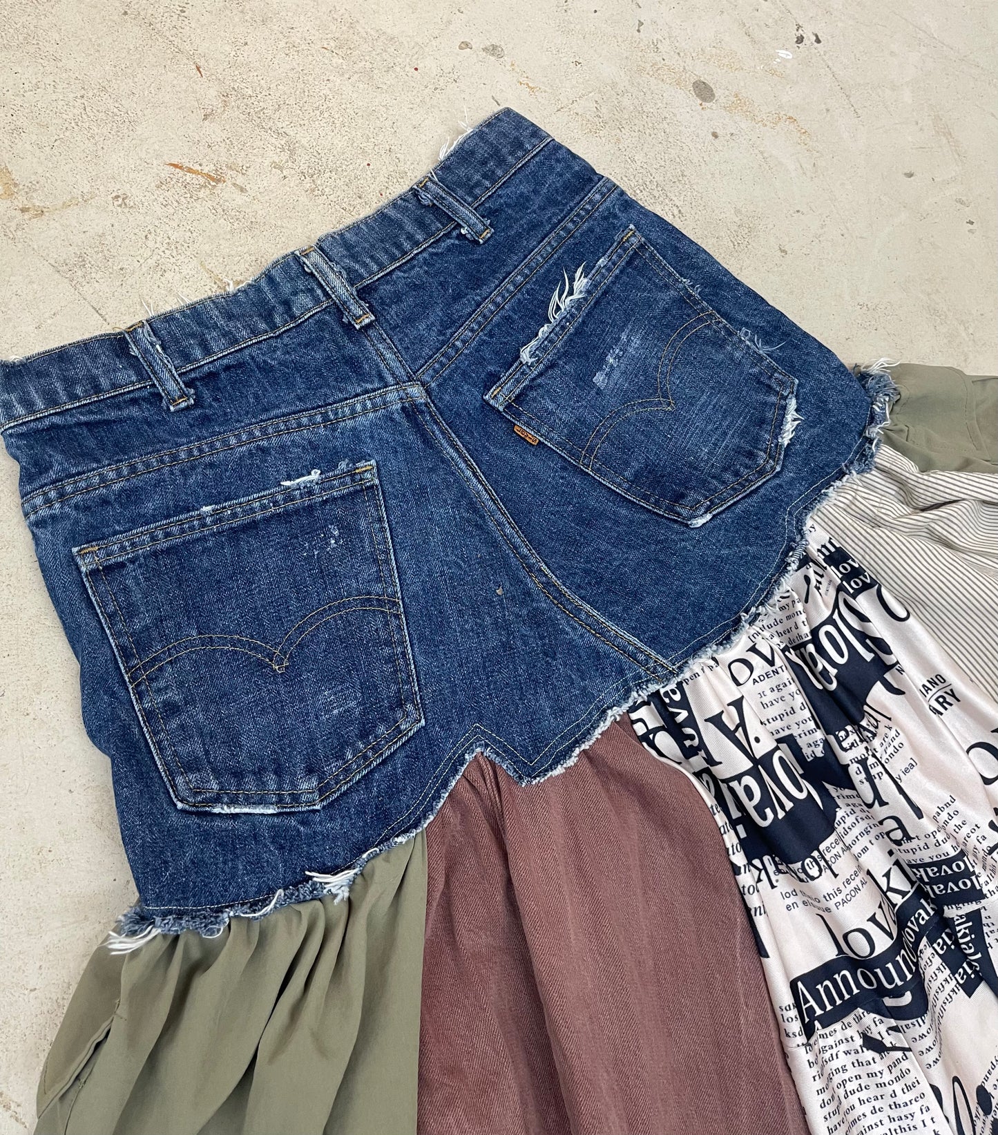 Levi’s skirt