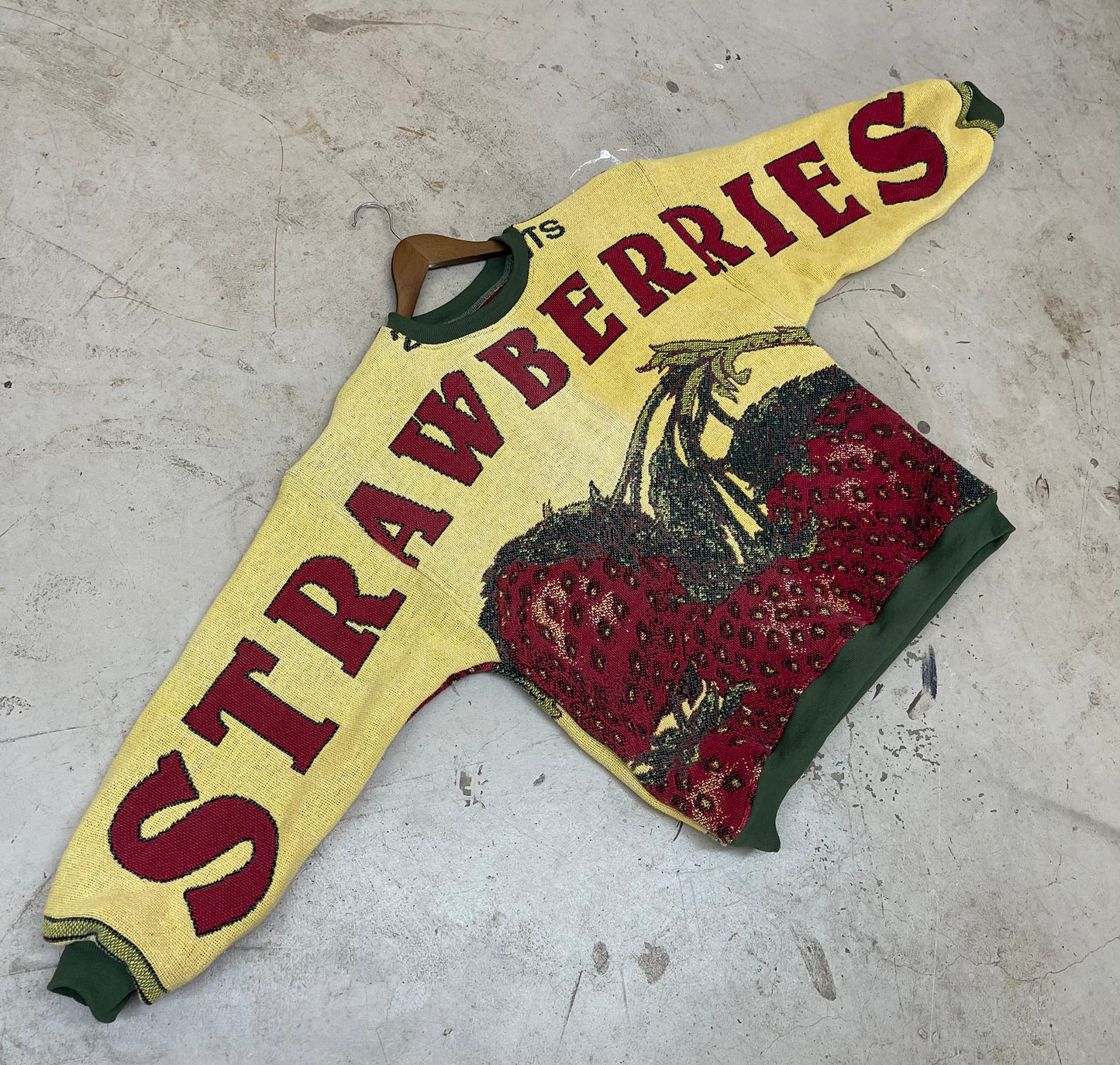 Strawberries (up to XL