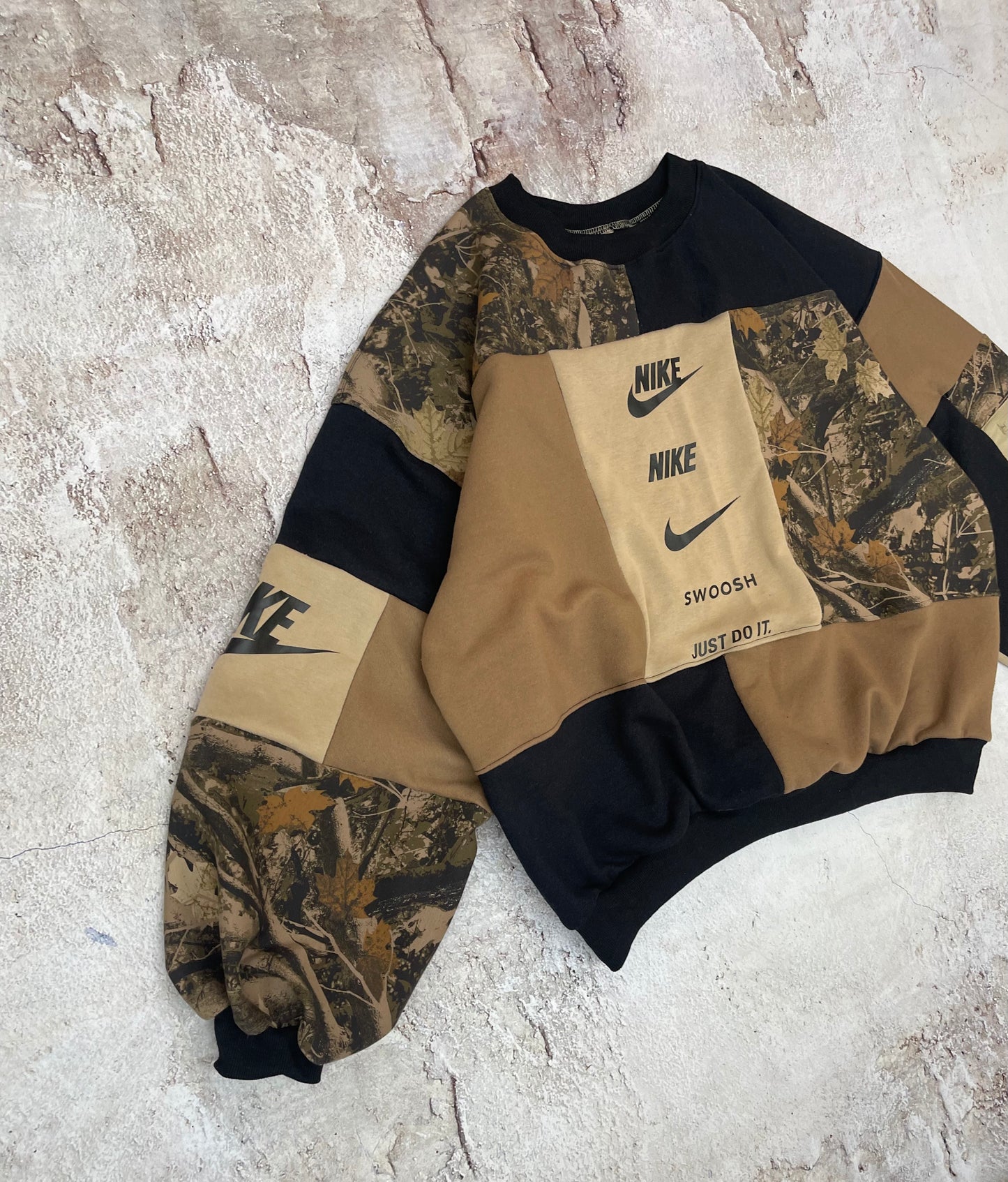 N!KE crewneck (up to XL)