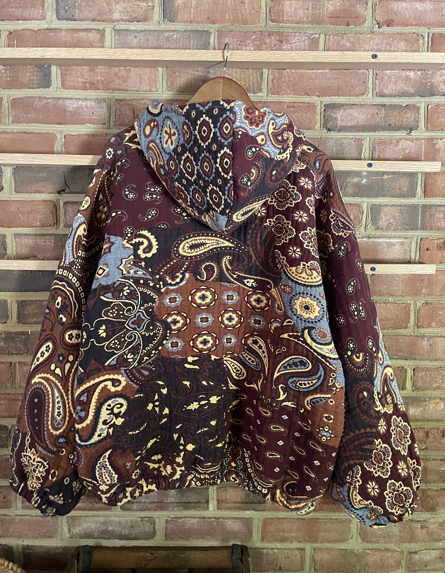 Brown Paisley (up to XL)