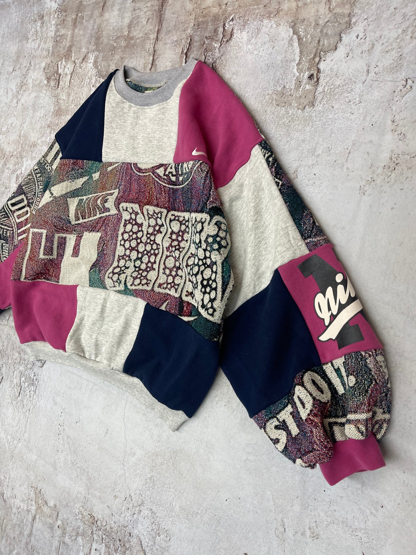 Scrap crewneck  (up to XL)