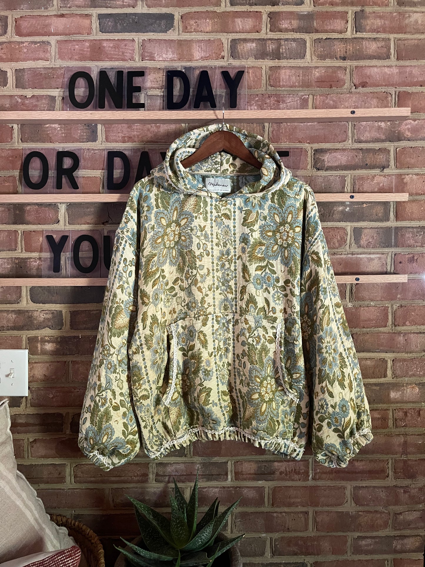 Spring Floral (up to XL)