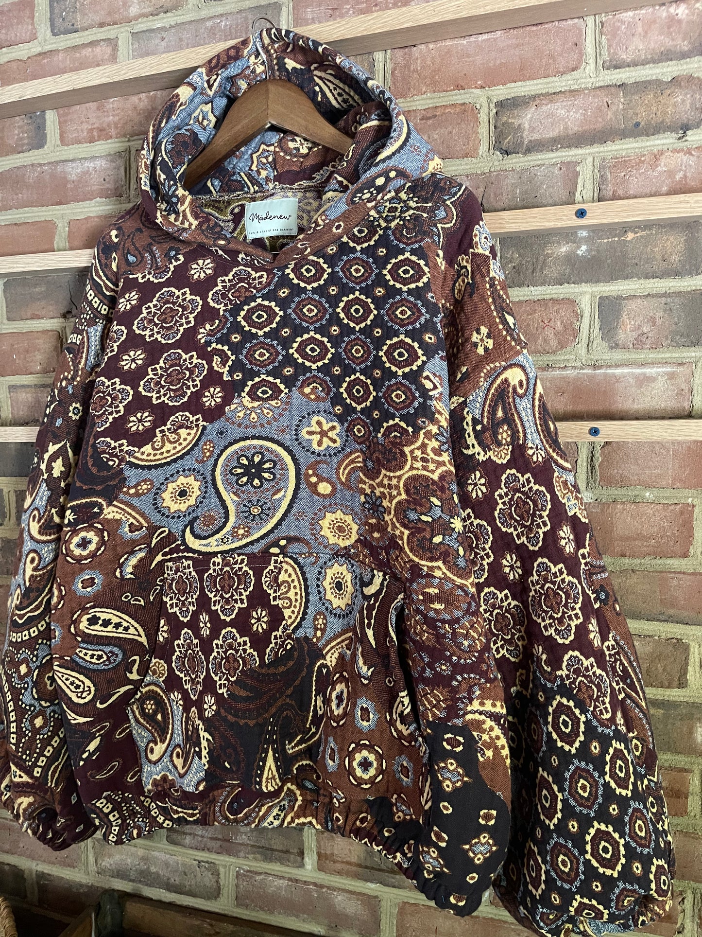 Brown Paisley (up to XL)